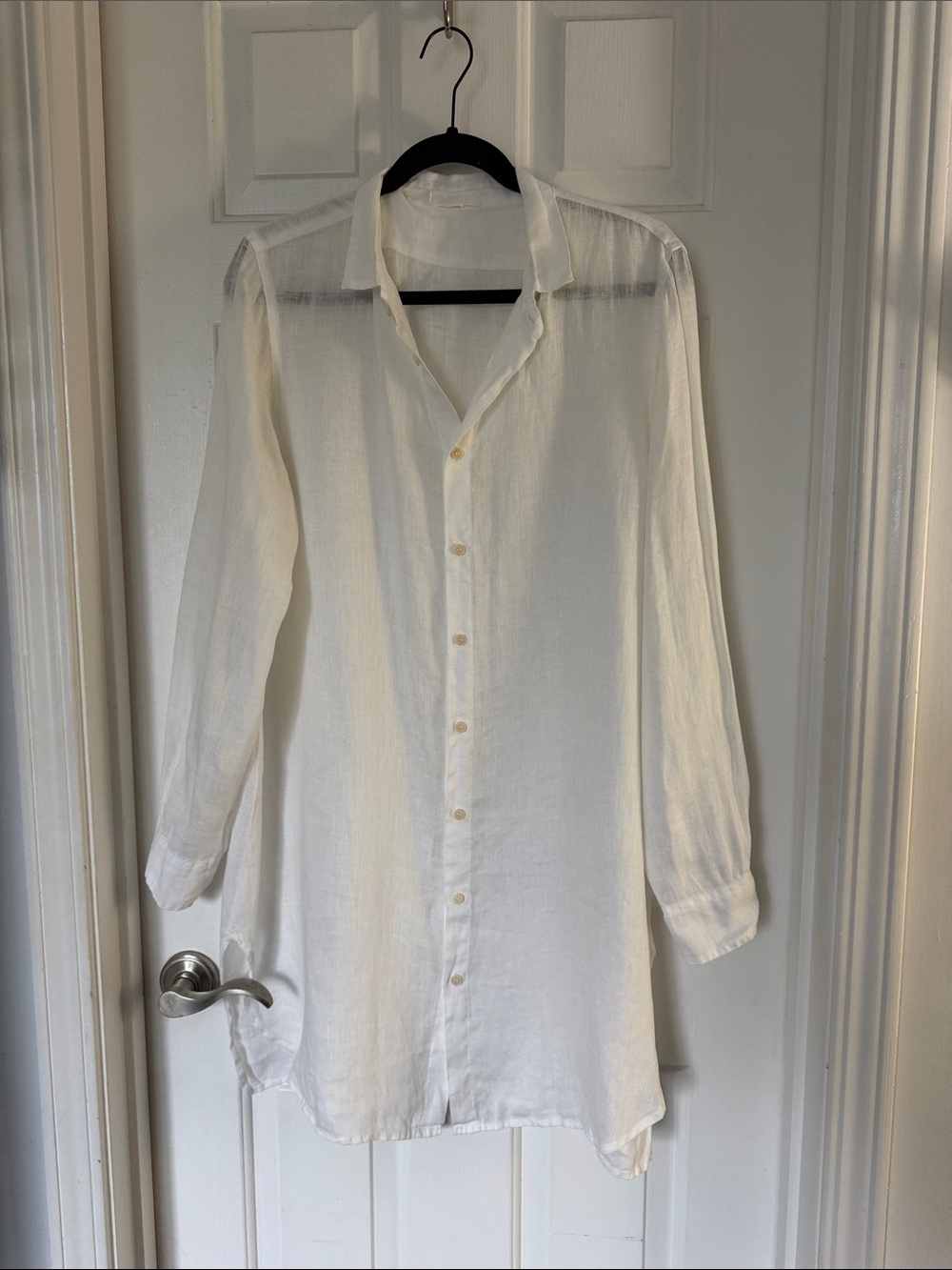 CP shades 100% linen Classic White Long-Sleeve Button-Up Shirt dress coverup med